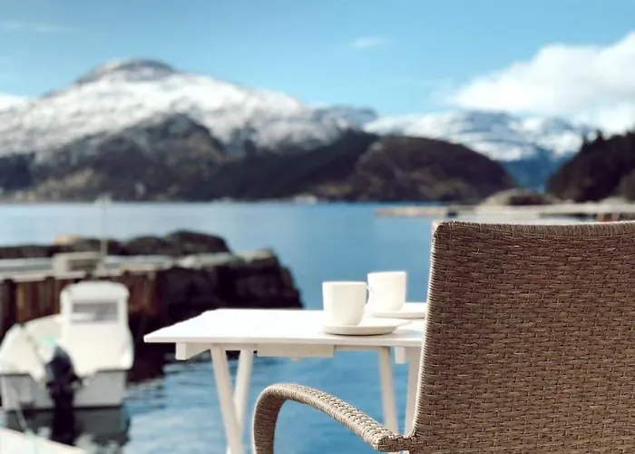 Maloy Fjordbuer Moderne Og Luksuriose Med Havutsikt